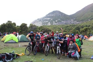 Gowes Sepeda Mendaki Gunung Papandayan, Berani?