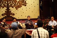 Pembahasan RUU KUHAP dan KUHP itu berlangsung cukup lama dengan pemaparan Wamenkumham yang siap direalisasikan demi penegakan hukum di Indonesia.