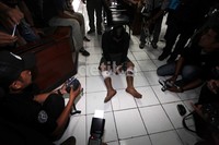 Pelaku terpaksa didor karena berusaha melawan dan melarikan diri saat akan ditangkap.