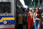 Perjalanan KRL Commuter Line Ditambah
