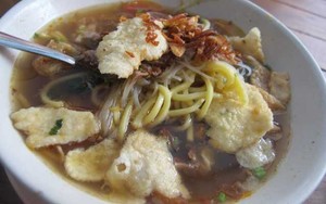 Kalau Mau Jajan Soto Mie, Mampir Saja Ke Sini!