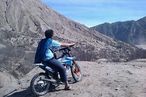 Crossing Asyik di Bromo