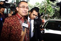 Eman Suparman menyambangi KPK untuk membahas masalah kasus pajak dan yang berhak melakukan persidangan. Ramses/detikFoto.