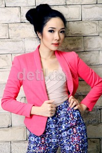 Gisel, Celeb of the Month bulan ini.