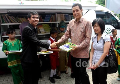 Bank Permata Syariah Luncurkan Mobil Si Bintang