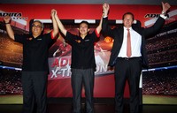 Penandatanganan kerjasama antara PT Adira Dinamika Multi Finance dan PT Asuransi Adira Dinamika dengan AON dilakukan di FX Jakarta, Rabu (3/4/2013). (dok. Adira).