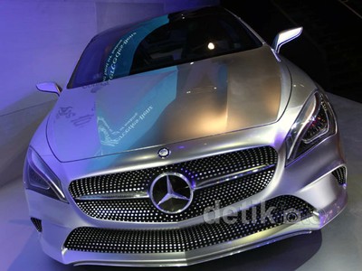 Mobil Mercy untuk Anak Muda