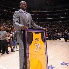 Lakers Pensiunkan Nomor 34 Milik ONeal