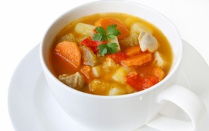 Sedang Kurang Enak Badan? Sarapan Saja Sup Ayam