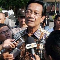 Sultan Heran Transaksi Pegadaian Miliaran Satpamnya Cuma Satu