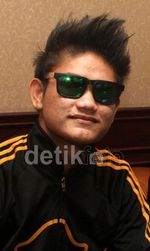 Ridho, Pengganti Charly di ST12