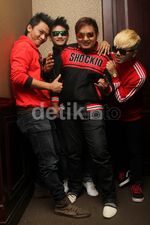 Ridho, Pengganti Charly di ST12