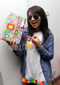 Bassist band Kotak, Chua berulang tahun ke-25 pada 3 April kemarin. Gus Mun/detikHOT.
