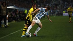 Pada pertandingan yang berlangsung di stadion La Rosaleda, Kamis (4/4/2013) dinihari WIB, kedua tim gagal memanfaatkan sejumlah peluang. REUTERS/Jon Nazca.