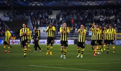 Dengan hasil seri ini, kedua tim masih memiliki peluang sama besar untuk melaju ke babak semifinal saat melakoni leg kedua di kandang Dortmund, tengah pekan depan. REUTERS/Jon Nazca.