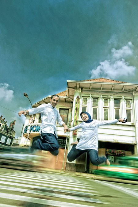 Firman & Dewi Casual Minimalist (dok. Wolipop)