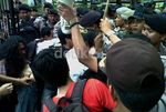 Gubernur Banten Didemo Terkait Rumah Dinas