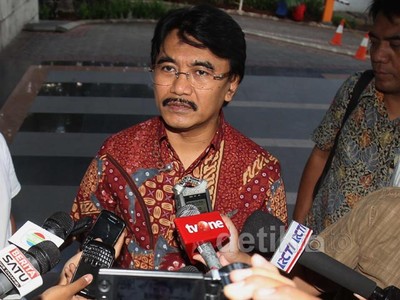 Adhyaksa Dault Diperiksa untuk Andi Malarangeng