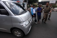 Razia tersebut bertujuan untuk menciptakan ketertiban umum di Jakarta.