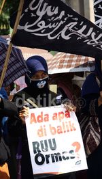 HTI Tolak RUU Ormas