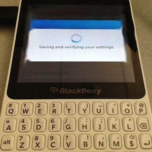 Ini Bocoran Si Qwerty BlackBerry 10 R Series