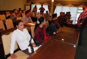 Kadesnya Mesum, Warga Bayeman Lurug Pemkab Situbondo