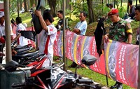 Tidak hanya ditujukan bagi para anggota Kopassus, service gratis ini juga diperuntukkan kepada masyarakat yang berada di wilayah sekitar Markas Komando Kopassus Cijantung. (dok honda).