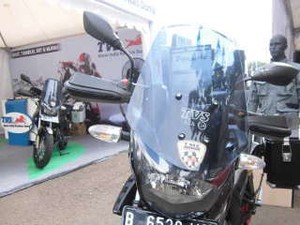 Motor India Siap Menjelajah 7 Danau di Sumatera