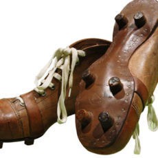 Evolusi Sepatu Sepakbola (Bagian 1): Masa Sebelum 1940