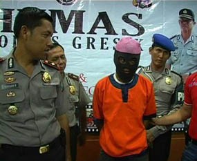 Nekad Buang Bayi, Sang Ayah Berdalih Tak Punya Biaya Perawatan