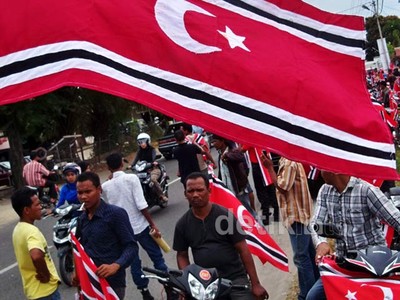 Konvoi Bendera Aceh di Bireuen
