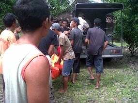 Dua Petani Terseret Arus Sungai, Satu Tewas