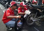 Ribuan Motor Ganti Ban Bareng