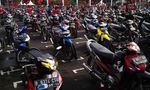 Ribuan Motor Ganti Ban Bareng