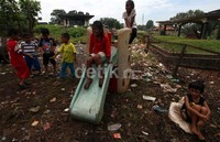 Indikator-indikator tersebut tertuang dalam Peraturan Menteri Negara Pemberdayaan Perempuan dan Perlindungan Anak No.12 tahun 2011 tentang Indikator Kabupaten/Kota Layak Anak.