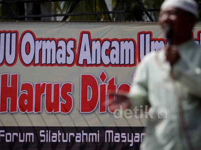 Kemendagri Diprotes Soal RUU Ormas