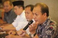 Tampak (kanan-kiri) Ketua DPW PKS Jakarta Slamet Nurdin, Sekretaris DPW Tubagus Arief, Ketua DPD PKS Jakarta Utara M.Subkhi, dan Bendahara DPW PKS Jakarta Nasrullah.
