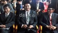 Sejumlah tokoh nasional hadir dalam pelantikan yang diguyur hujan lebat ini, seperti Menpora Roy Suryo, Ketua Bawaslu Muhammad dan Ketua DPP Demokrat Jafar Hafsah.