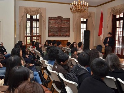 Hartadinata, Remaja Jenius RI Beri Seminar Motivasi