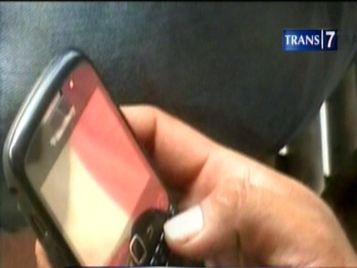 Jelang UN, Siswi SMA Rekam dan Sebarkan Video Striptease