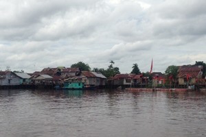 Mengenal Wajah Asli Pontianak di Sungai Kapuas