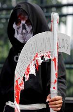 Protes Menolak Kurikulum 2013 Berlanjut