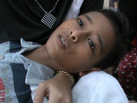 Firasat Aneh Sang Kakek Saat Agung Ajaib Kecelakaan