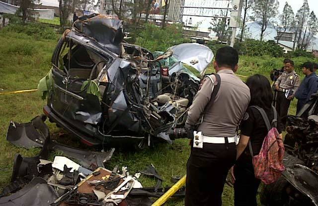 Cek BlackBerry Sopir Juke, Polisi: Siapa Tahu Dia Update Status Pas Nyetir