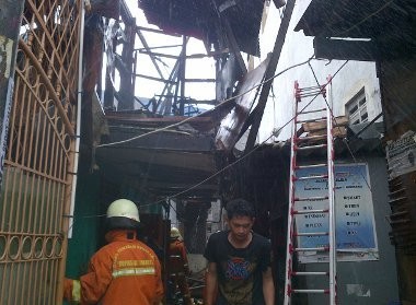 Kebakaran di Tambora Padam, 13 Rumah Habis Terbakar