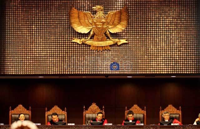 Di Bawah Burung Garuda Pancasila Antasari Azhar Menangis