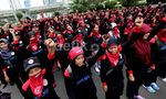 Ribuan Buruh Padati Jalan Thamrin