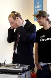Ini dia DJ William dari kerajaan Inggris. AFP/Pool/Danny Lawson.