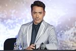 Senyuman Robert Downey Jr. di Seoul