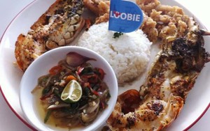 Sekali-sekali Makan Siang Mewah, Grilled Fresh Lobster Rp. 95.000 Saja!